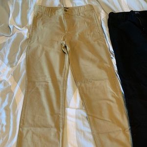**NEVER WORN** Bought didn’t fit,forgot to return
Children’s Place Boys Pants